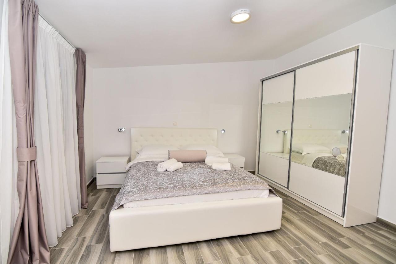 Apartments Sana 2 Vir Ngoại thất bức ảnh