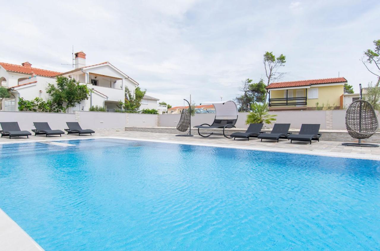 Apartments Sana 2 Vir Ngoại thất bức ảnh